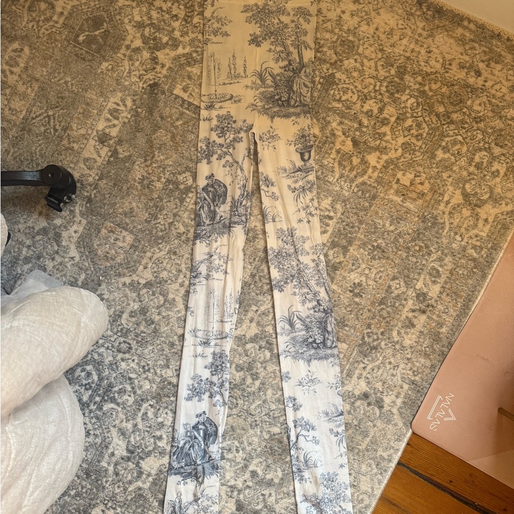 Toile Stockings